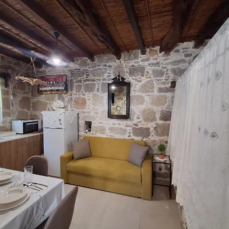 Anna's Traditional House Apartamento Kéfalos