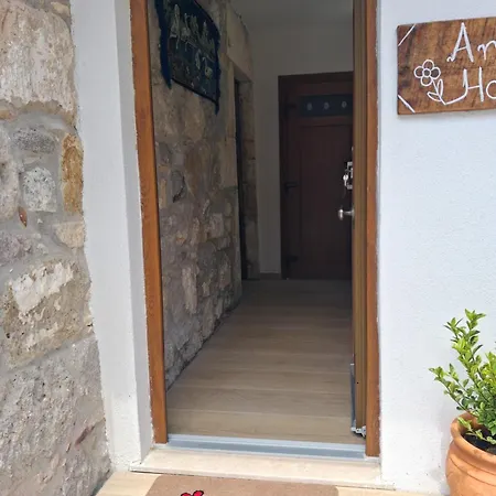 Apartament Anna's Traditional House